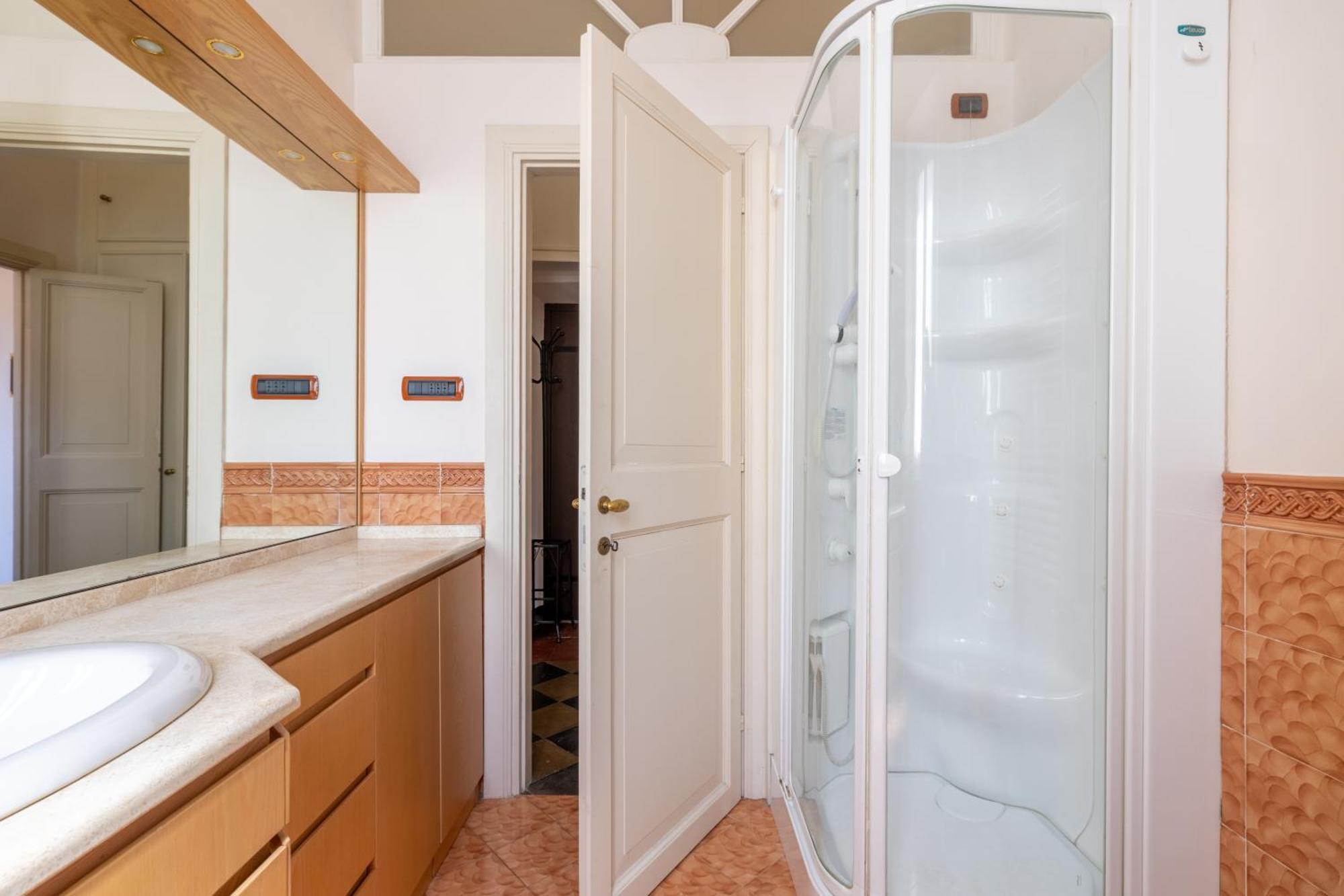 Charming Apartment At Spanish Steps, No Elevator Рим Екстер'єр фото